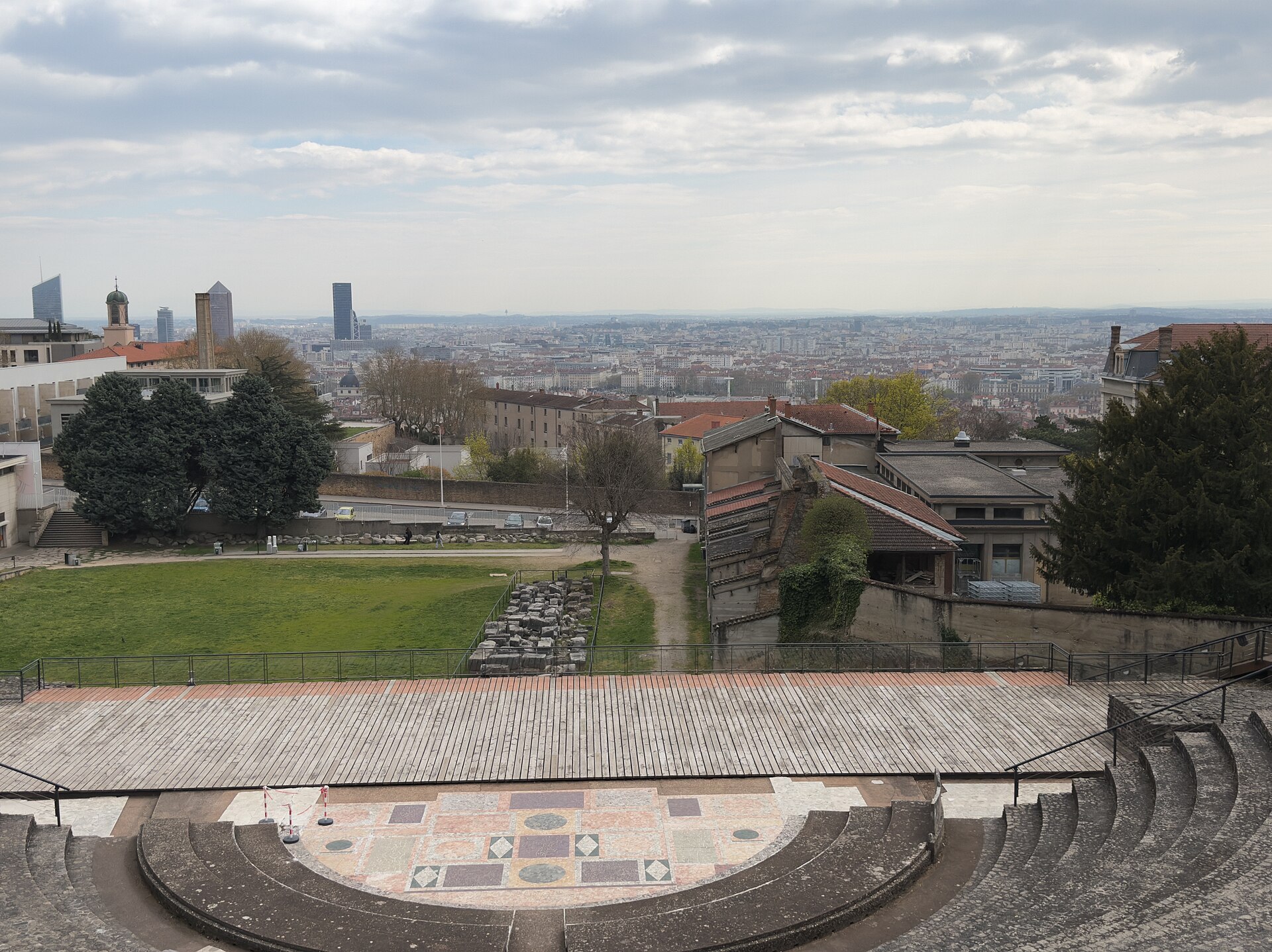 Lyon et la colline de Fourvière